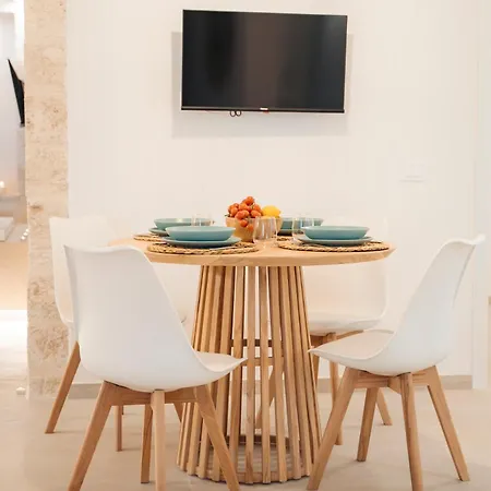 Semesterbostad Roal - Apulian Luxury House - Jacuzzi & *