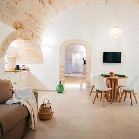 Roal - Apulian Luxury House - Jacuzzi & * Полиньяно-а-Маре